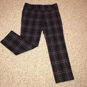 New York & Company Cropped pants